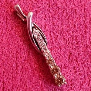 💎 14k White Gold Genuine Diamond Journey Pendant